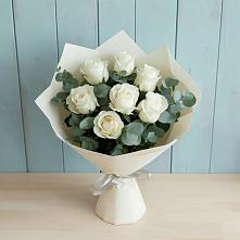 Букет Белые розы в Эвкалипте в Сеченово