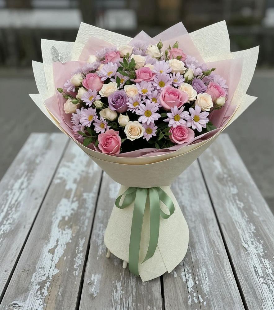 Букет цветов из: Розы и Хризантемы в Сеченово