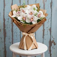 Букет цветов из:  Орхидеи и Розы в Сеченово